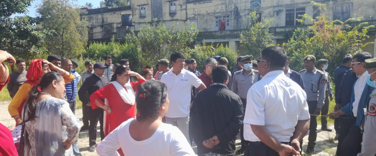 भक्तपुर क्याम्पस र नगरपालिकाबीच द्वन्द्व ः ‘आतकं’ बन्द गर्न विद्यार्थीको माग