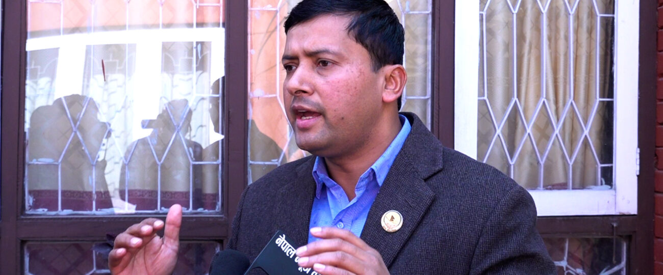 एमालेको आरोप : प्रचण्डले देशलाई अस्थिर बनाउने प्रयास गरिरहेका छन्