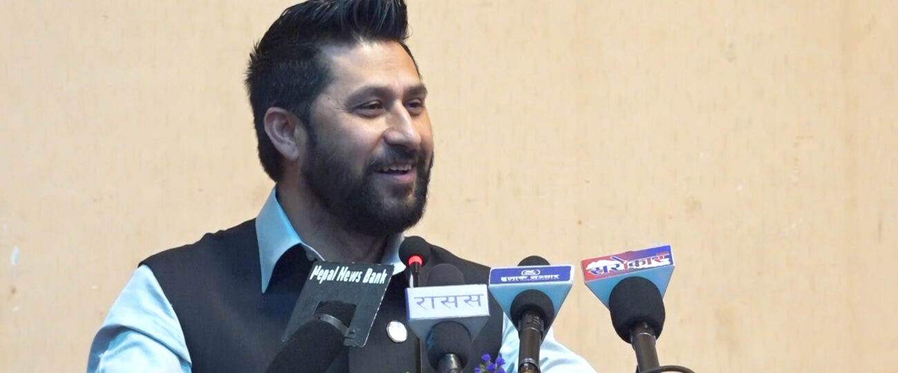रवि लामिछाने आज जिल्ला अदालत रूपन्देहीमा उपस्थित  हुँदै