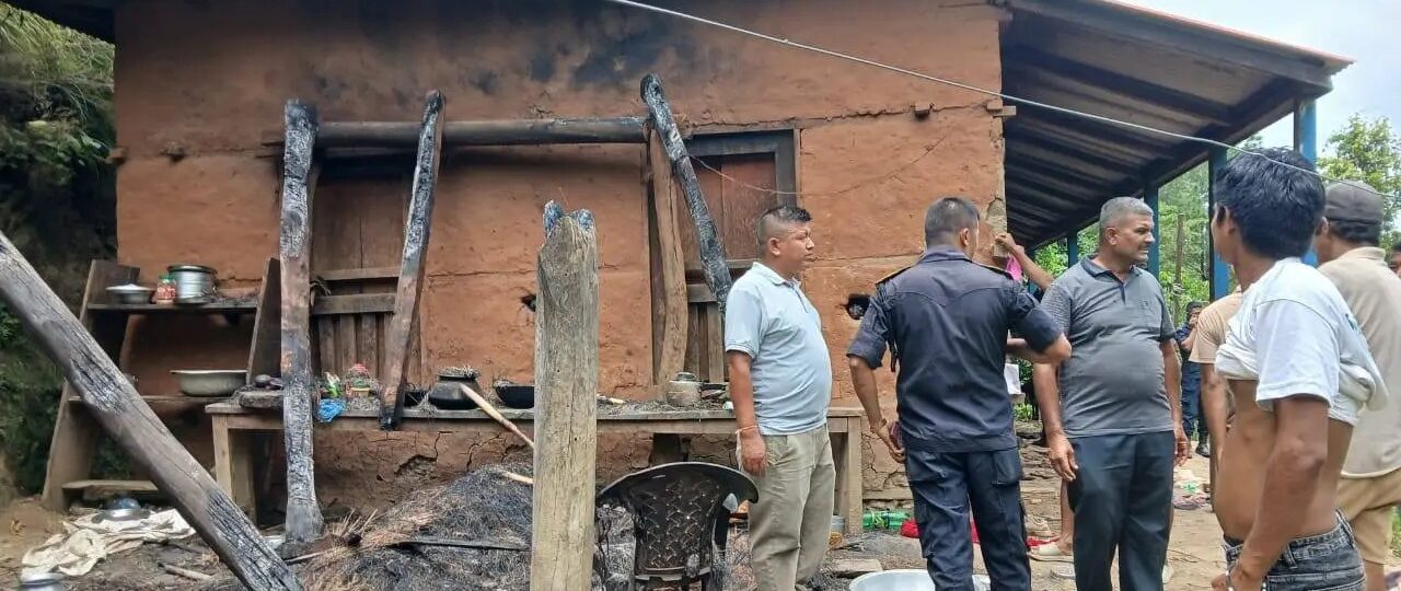 सिन्धुलीको गोलञ्जोर–६ बाट एकै परिवारका १७ जना बेपत्ता