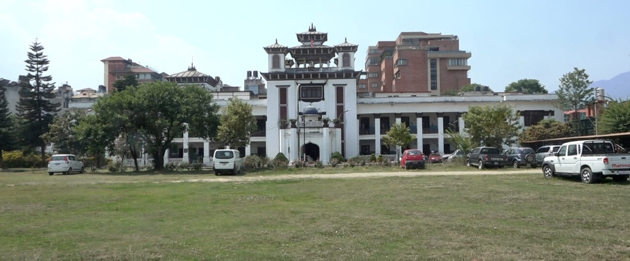 निर्वाचन आयोगले दियो राजनीतिक दलहरुलाई २० बुँदे निर्देशन