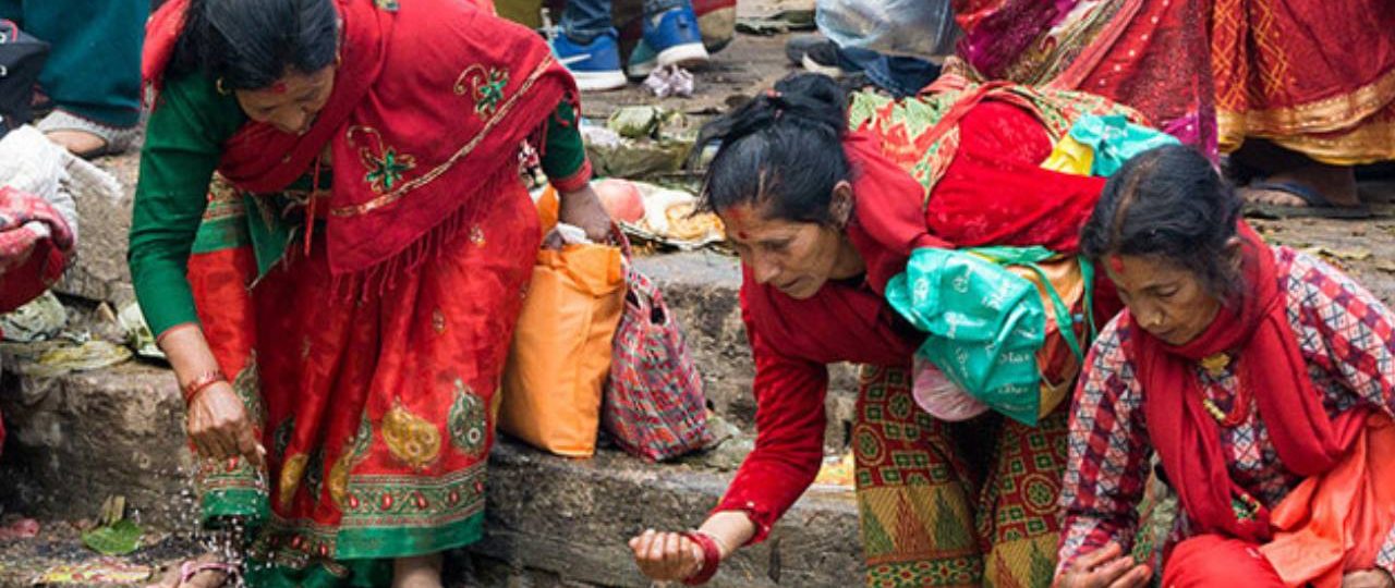 आज मातातीर्थ औँसी अर्थात् आमाको मुख हेर्ने दिन