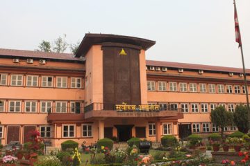 सुकुम्बासी बस्ती नभत्काउन सर्वोच्च अदालतको अन्तरिम आदेश